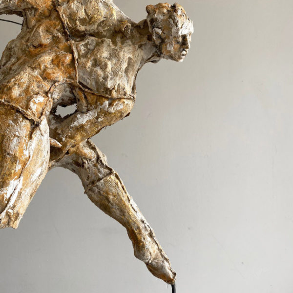 scultura iavazzo scultore figure con le corde rope figures