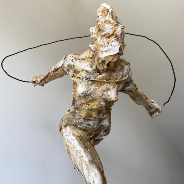 scultura iavazzo scultore figure con le corde rope figures