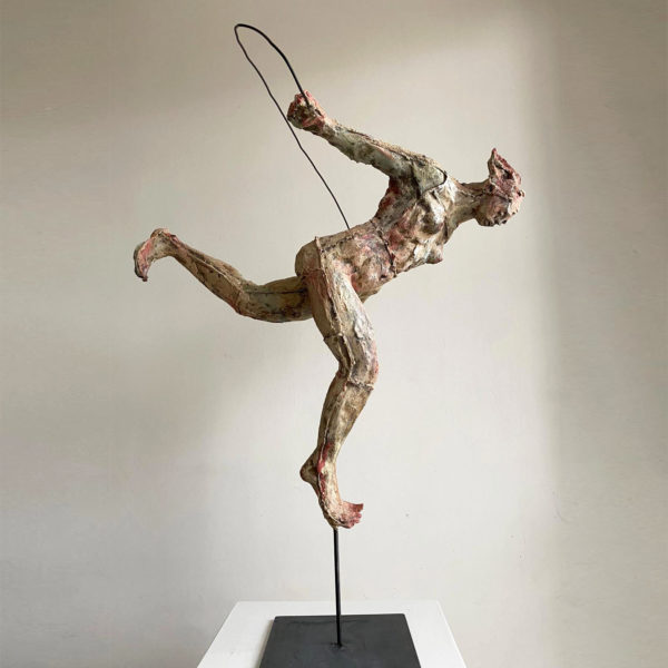 scultura iavazzo scultore figure con le corde rope figures