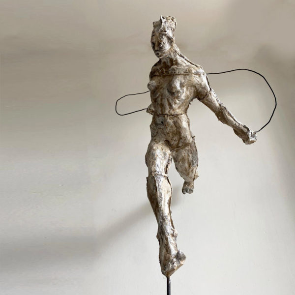 scultura iavazzo scultore figure con le corde rope figures